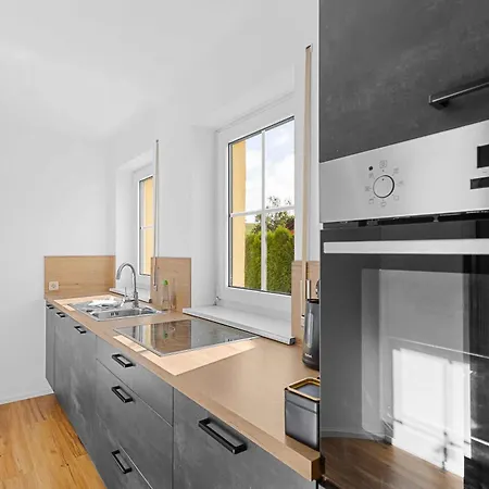 Eg - Wlan - Terrasse - Parkplatz Apartment